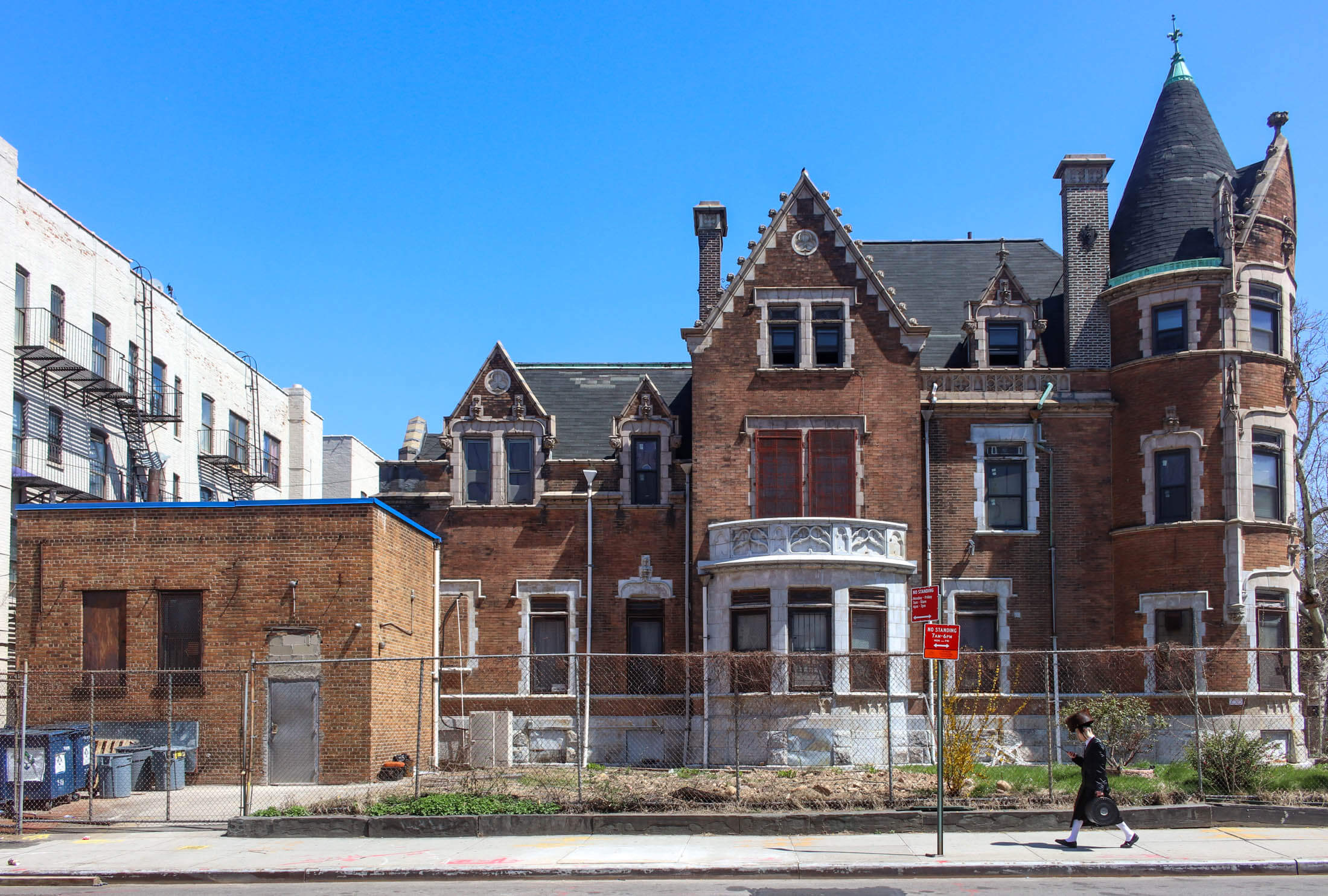 joseph dangler house at 441 willoughby avenue