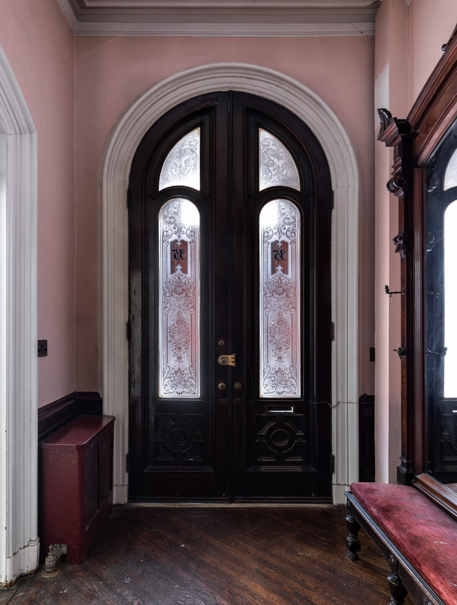 interior of 35 remsen street