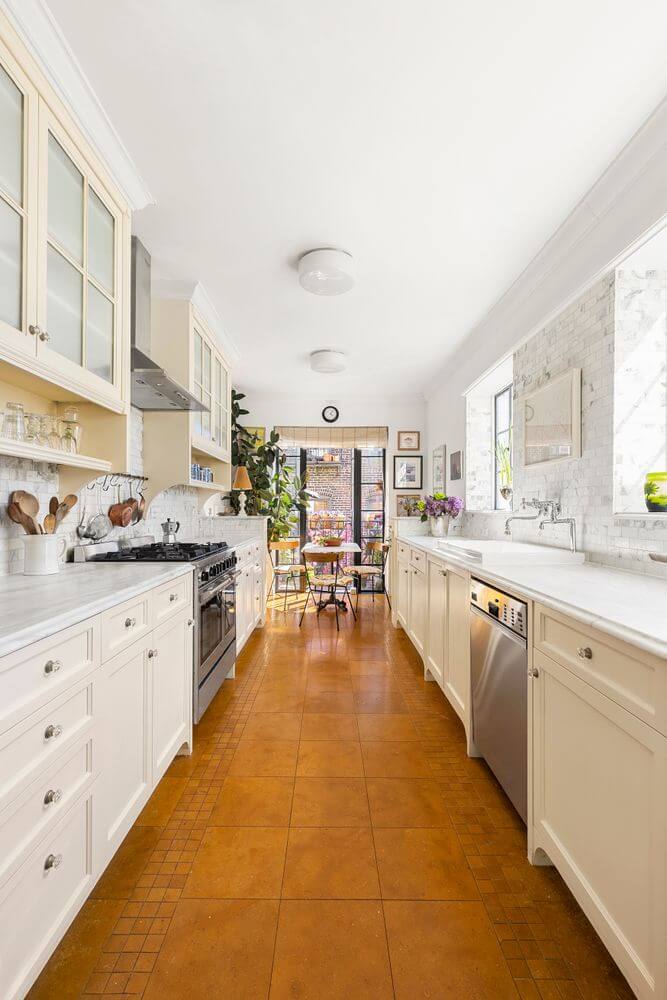 interior of 606a 3rd street unit 2 park slope