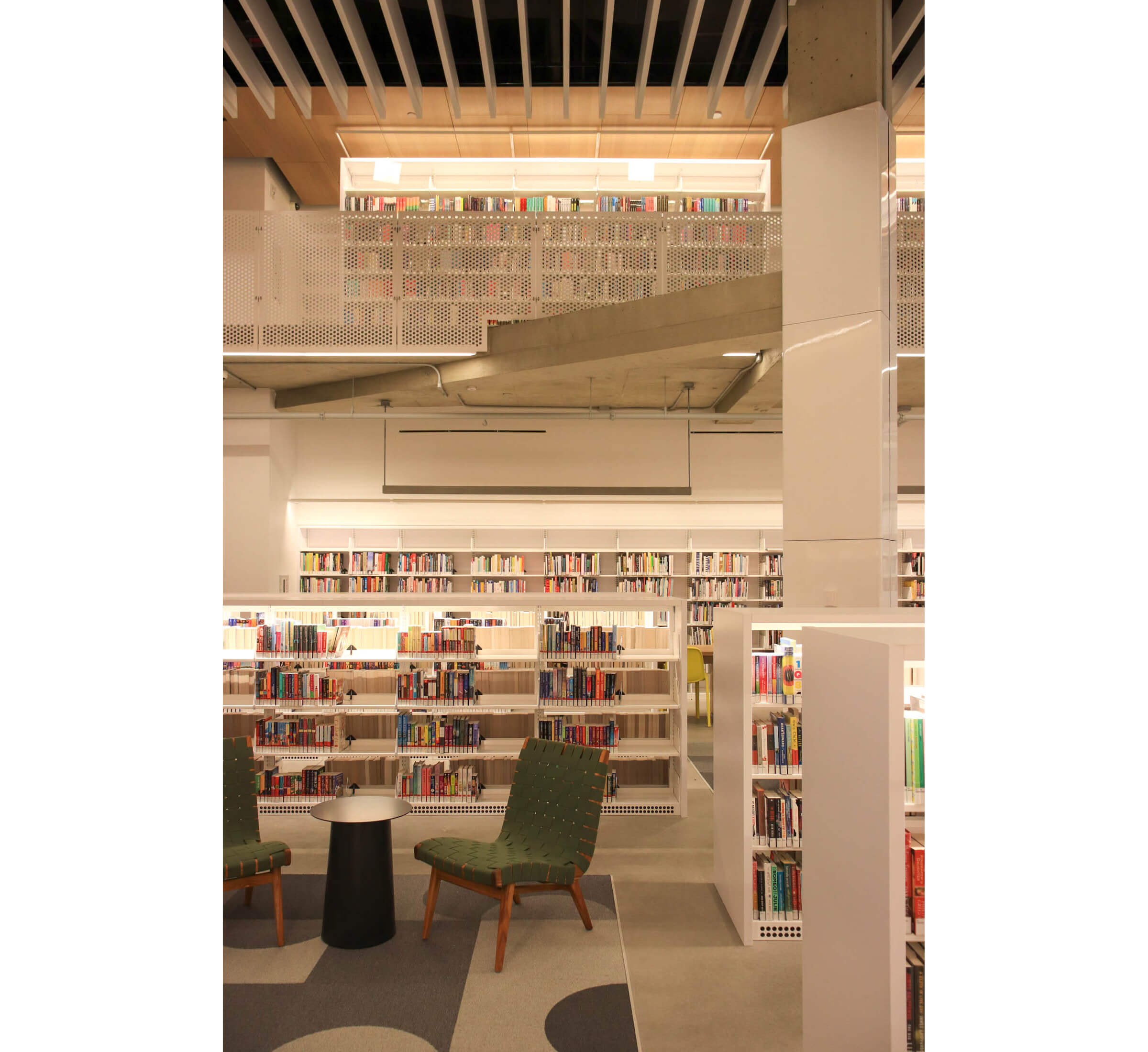 interior of brooklyn heights library