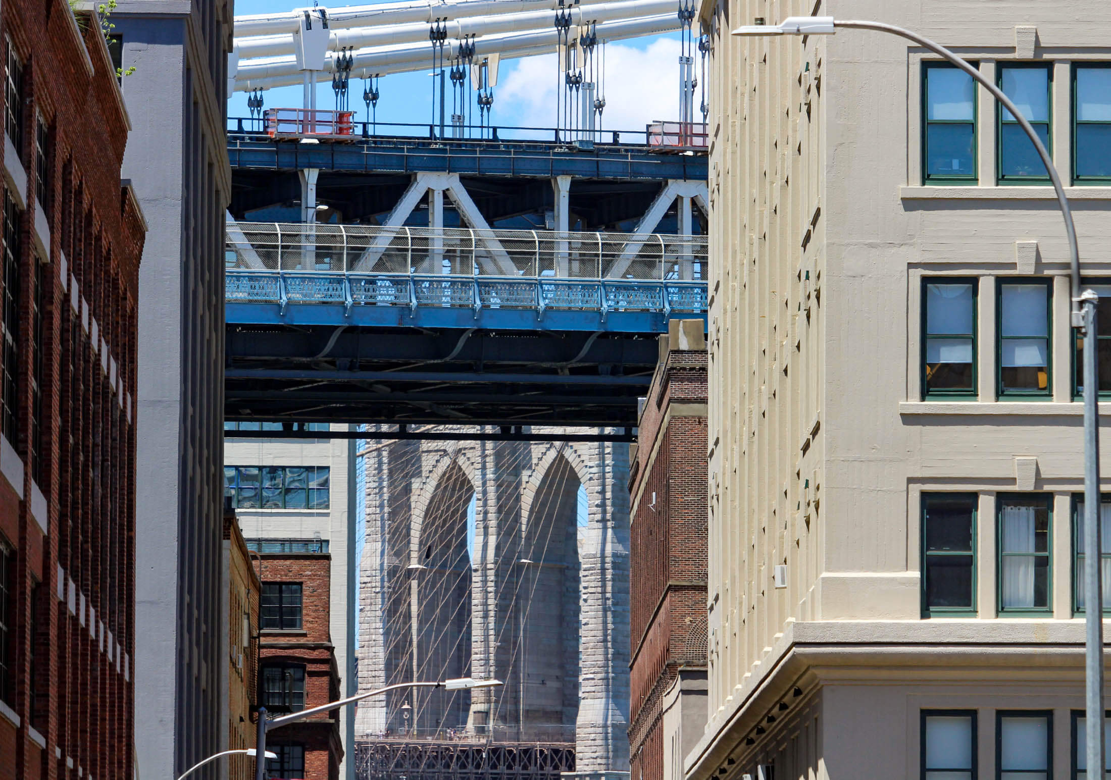 view of buildings and brooklyn bridge