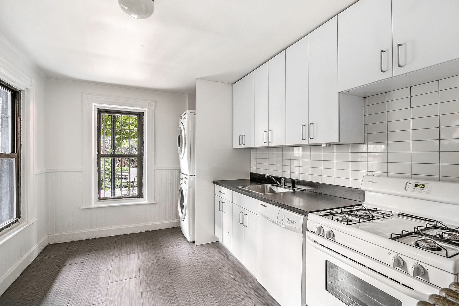 kitchen of 546 macdonough street