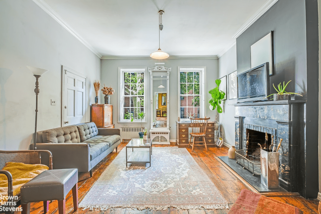 brooklyn heights home for sale interior of 43 joralemon street