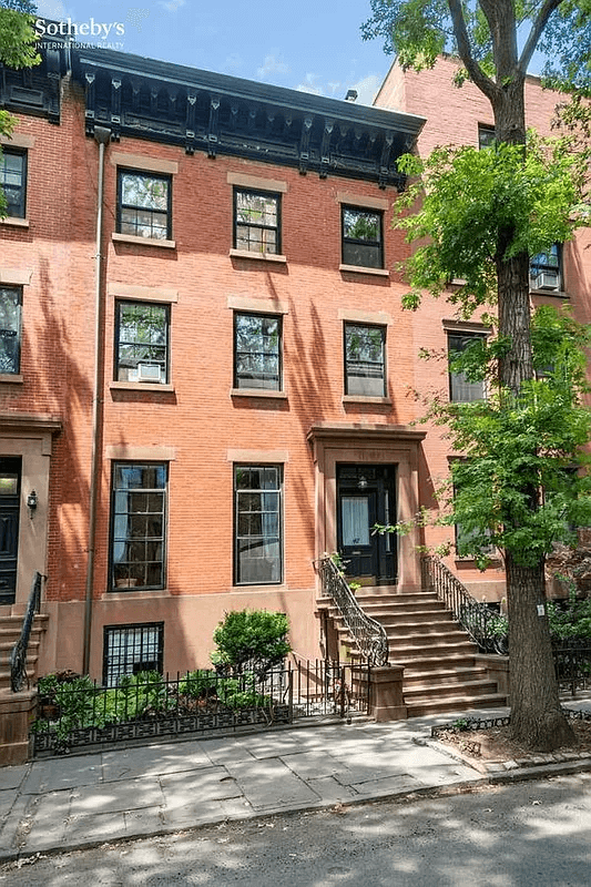 exterior of 42 willow street