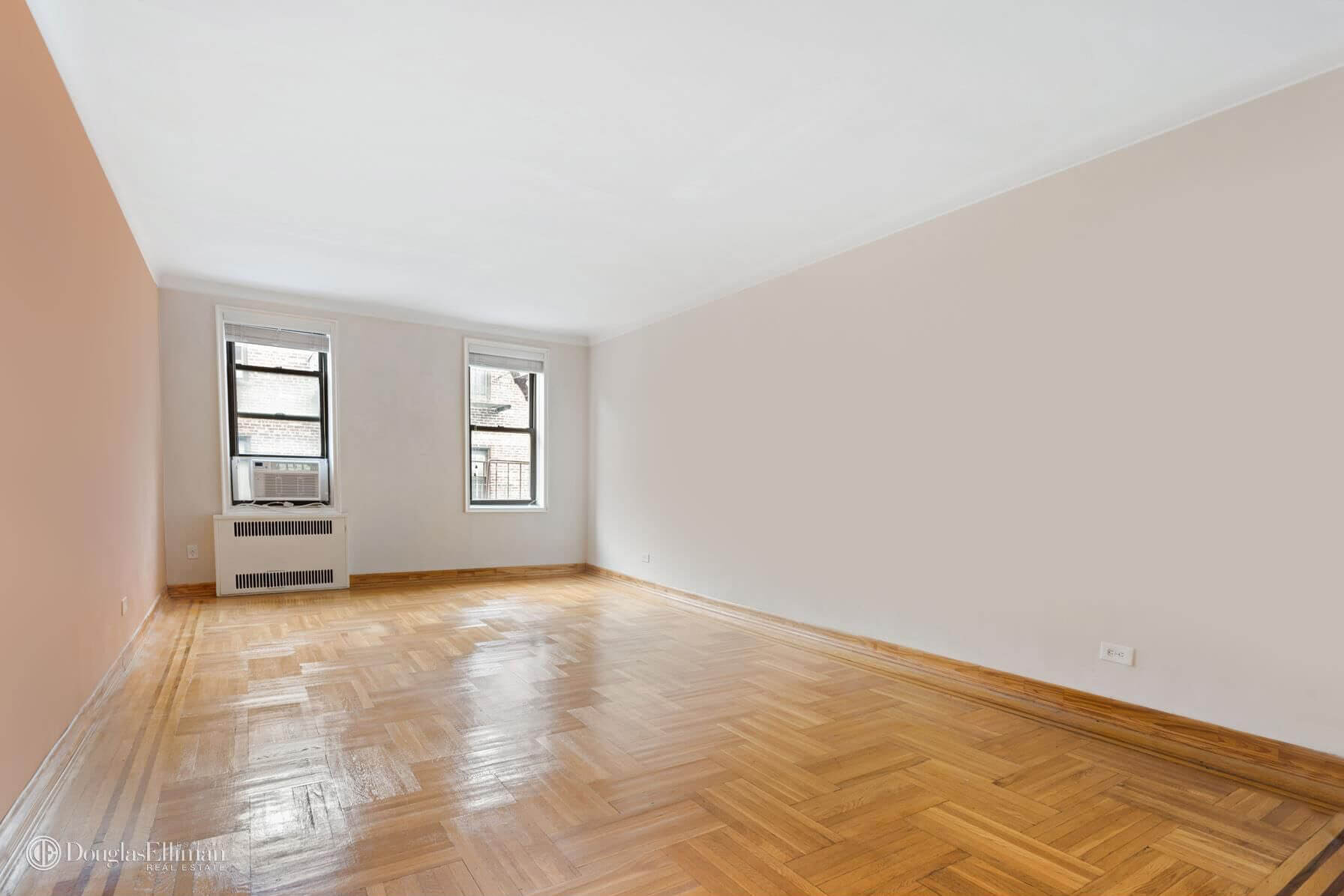 interior of unit 5d at 657 east 26th street