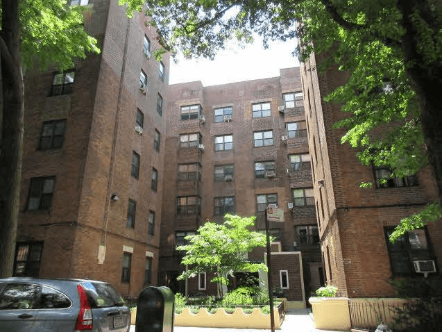 exterior of 230 Park Place