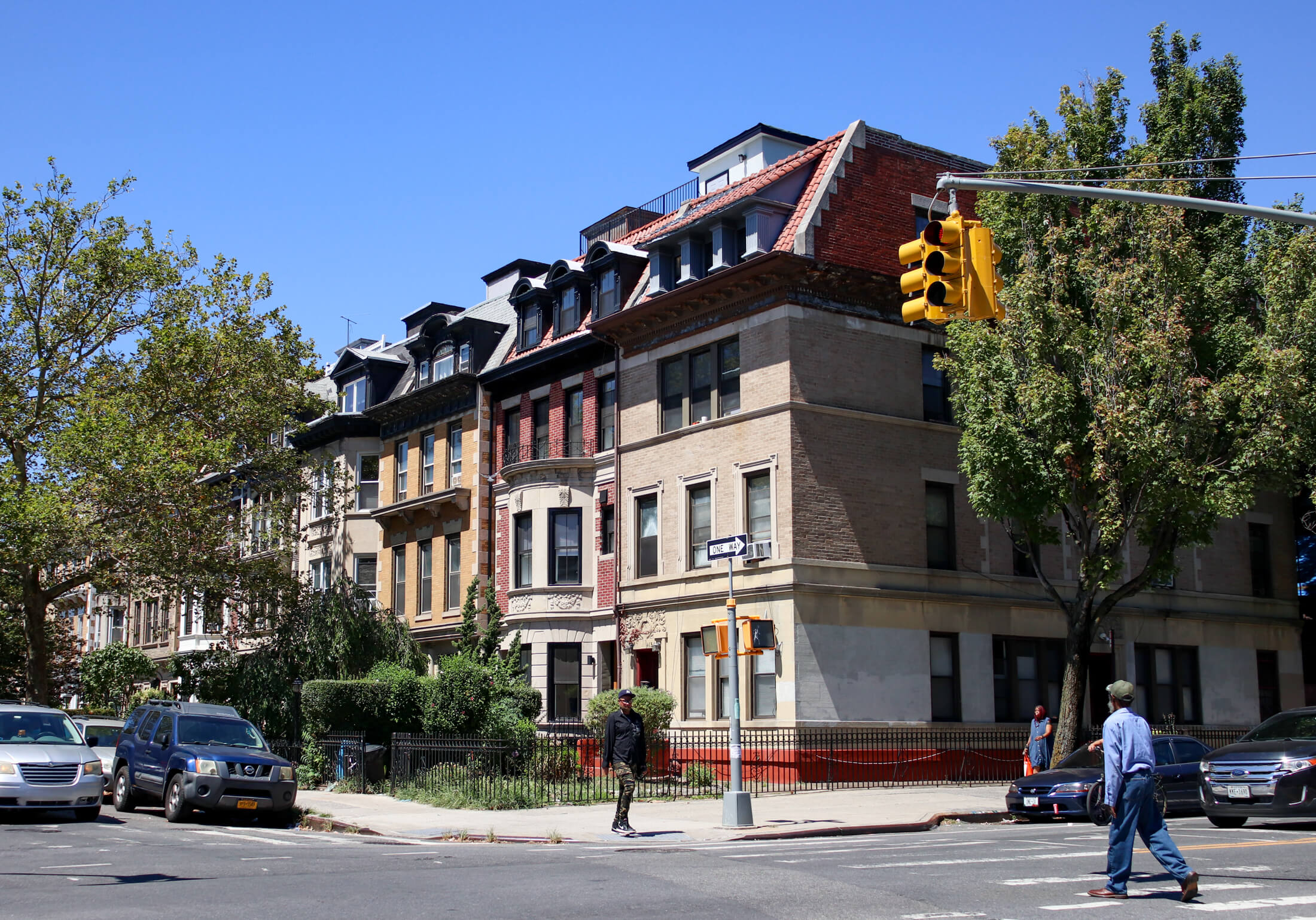 buildings in the proposed historic district