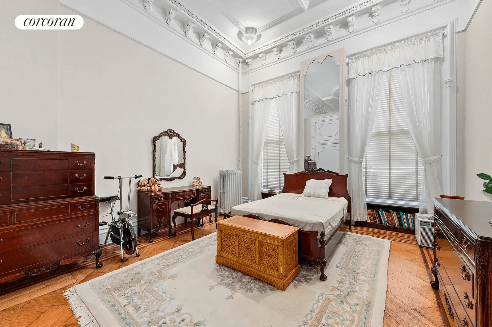 interior of 76 1st place carroll gardens brooklyn