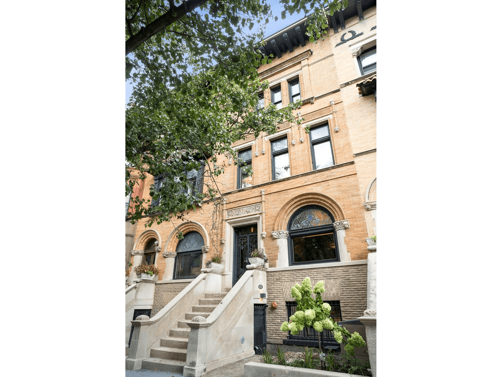 exterior of 857 carroll street in park slope