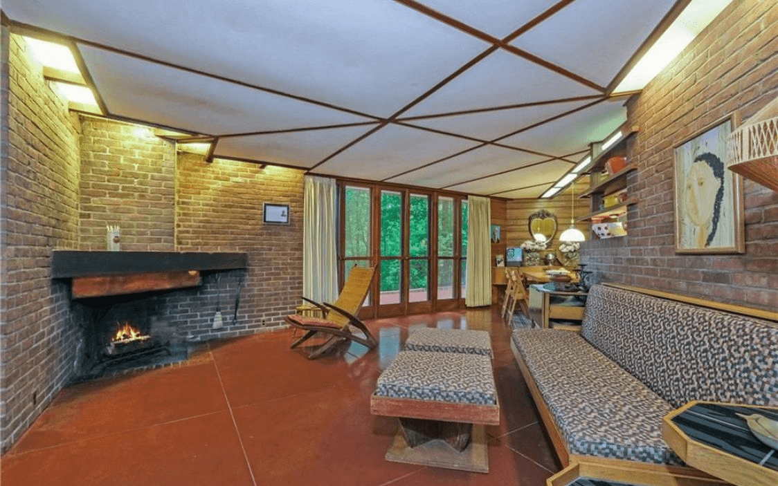 usonian interior at 6 bayberry drive pleasantville ny