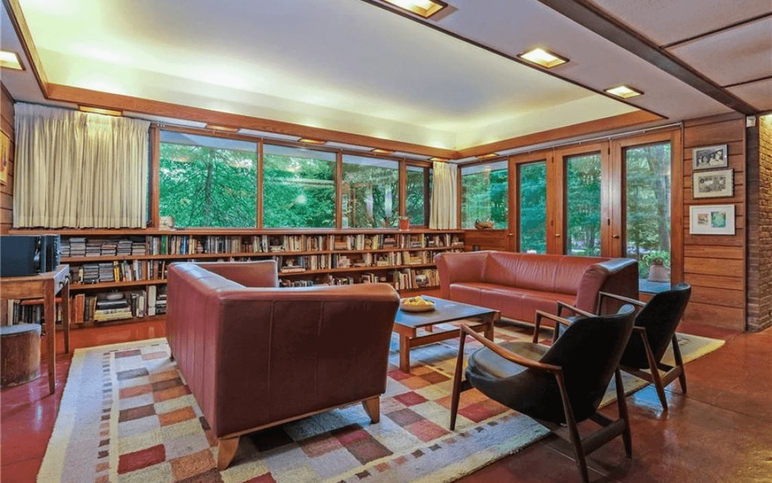 usonian interior at 6 bayberry drive pleasantville ny