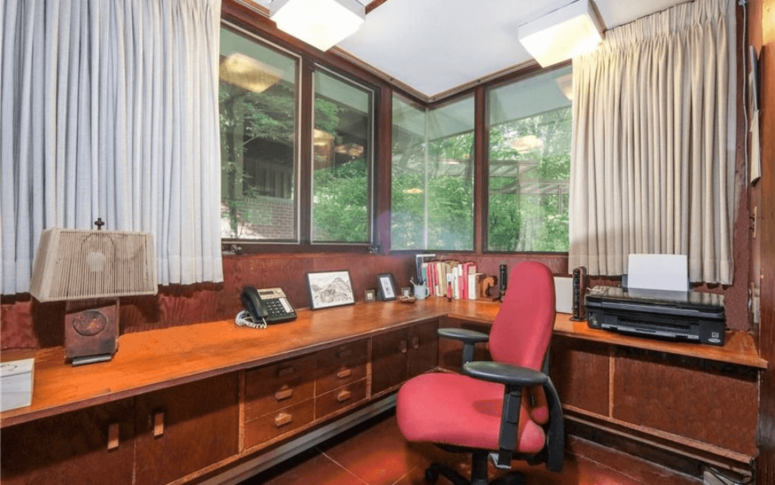 usonian interior at 6 bayberry drive pleasantville ny