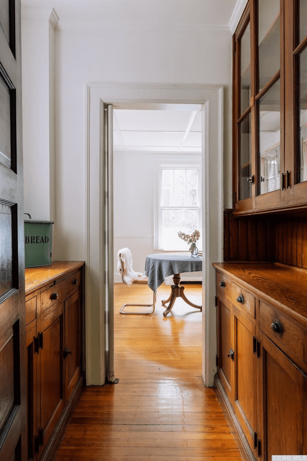 interior of 7 rectory lane stuyvesant ny columbia county