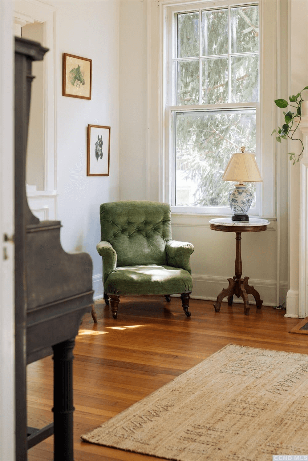 interior of 7 rectory lane stuyvesant ny columbia county