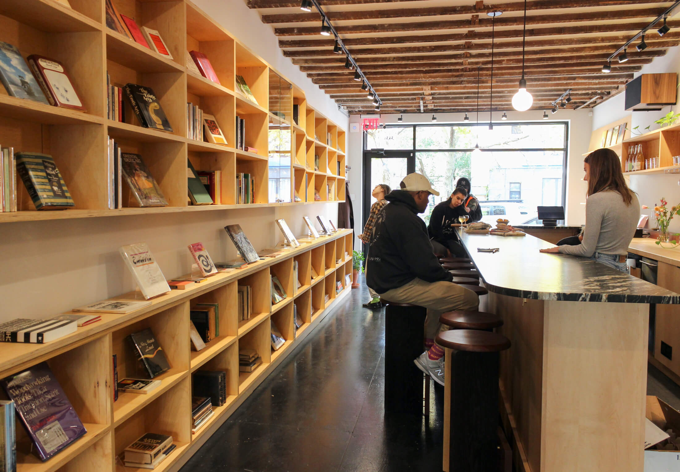 inside of dear friends books 343 tompkins avenue