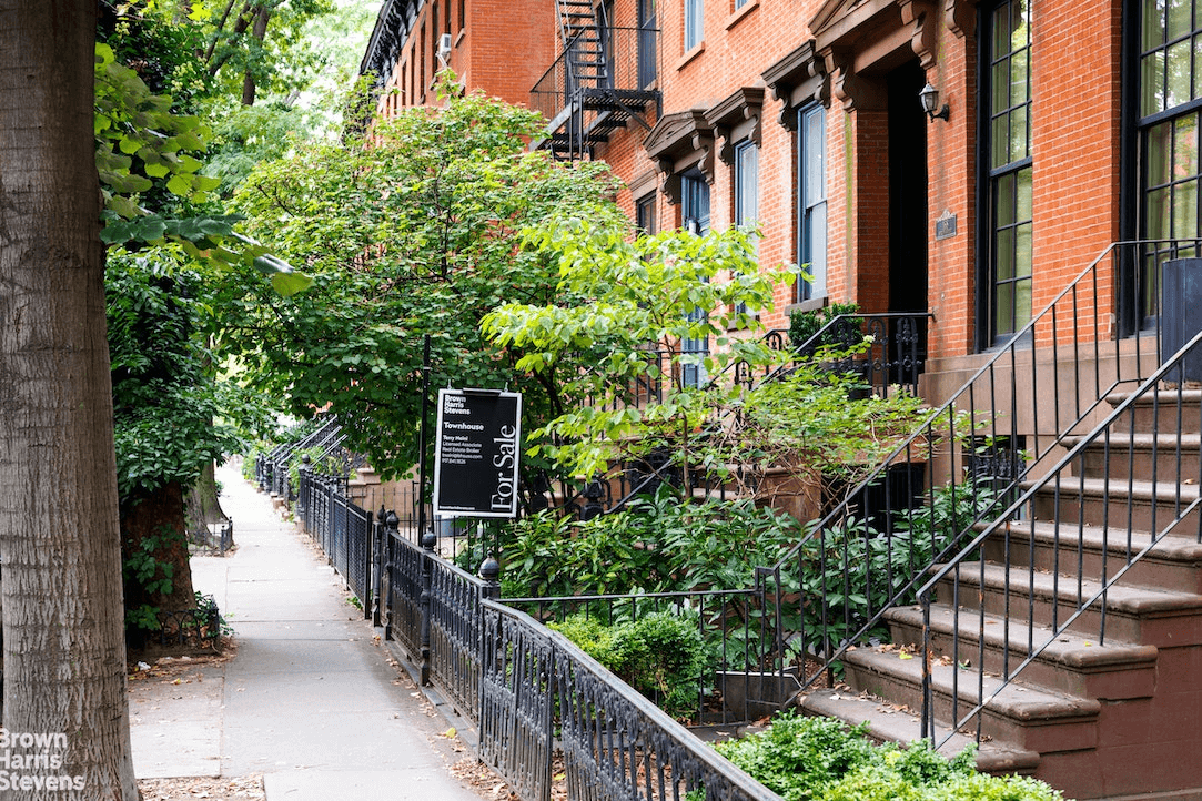 exterior of 168 bergen street