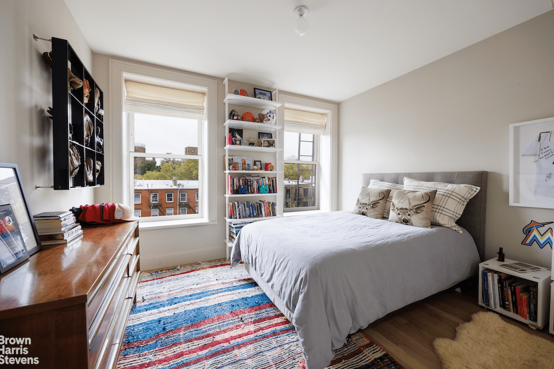 bedroom in 168 bergen street