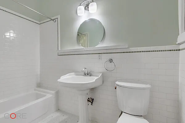 bathroom in unit 1 in 150 east 35th street