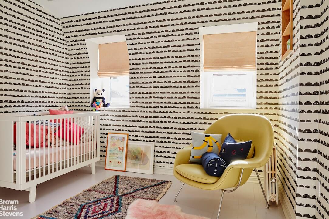 bedroom in 128 s oxford street in fort greene