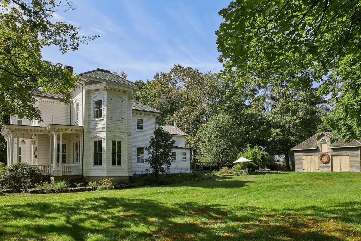 exterior of 31 chestnut street