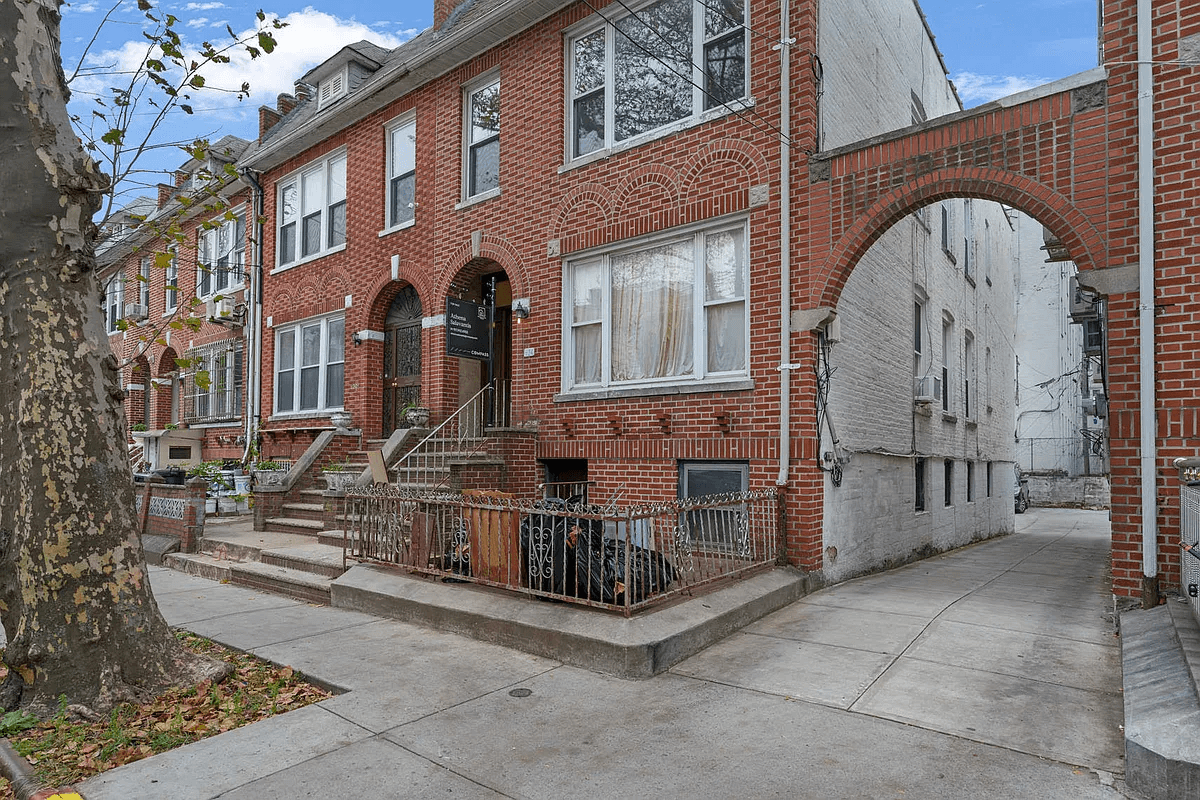 exterior of borough park house