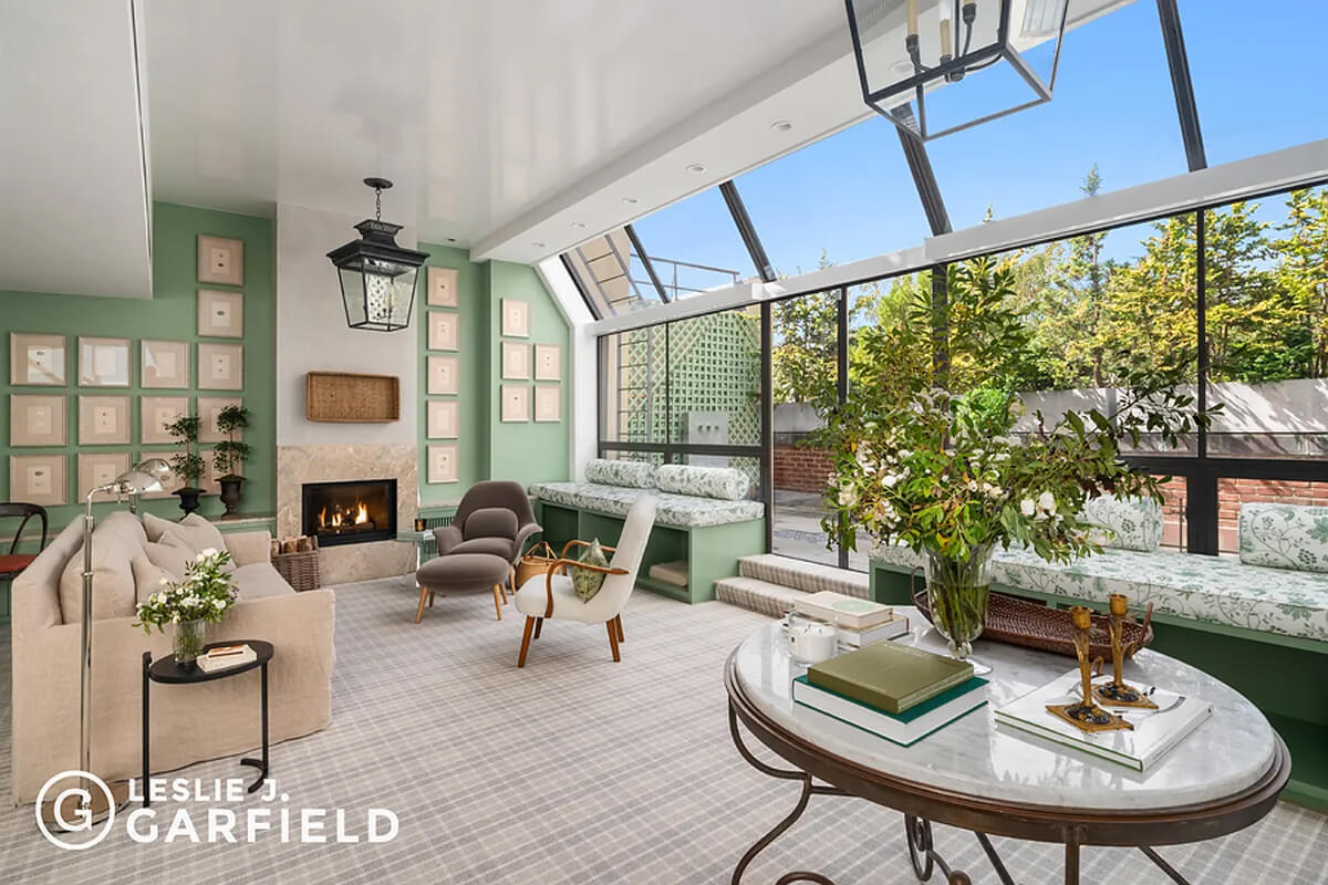 brooklyn heights townhouse interior at 145 columbia heights