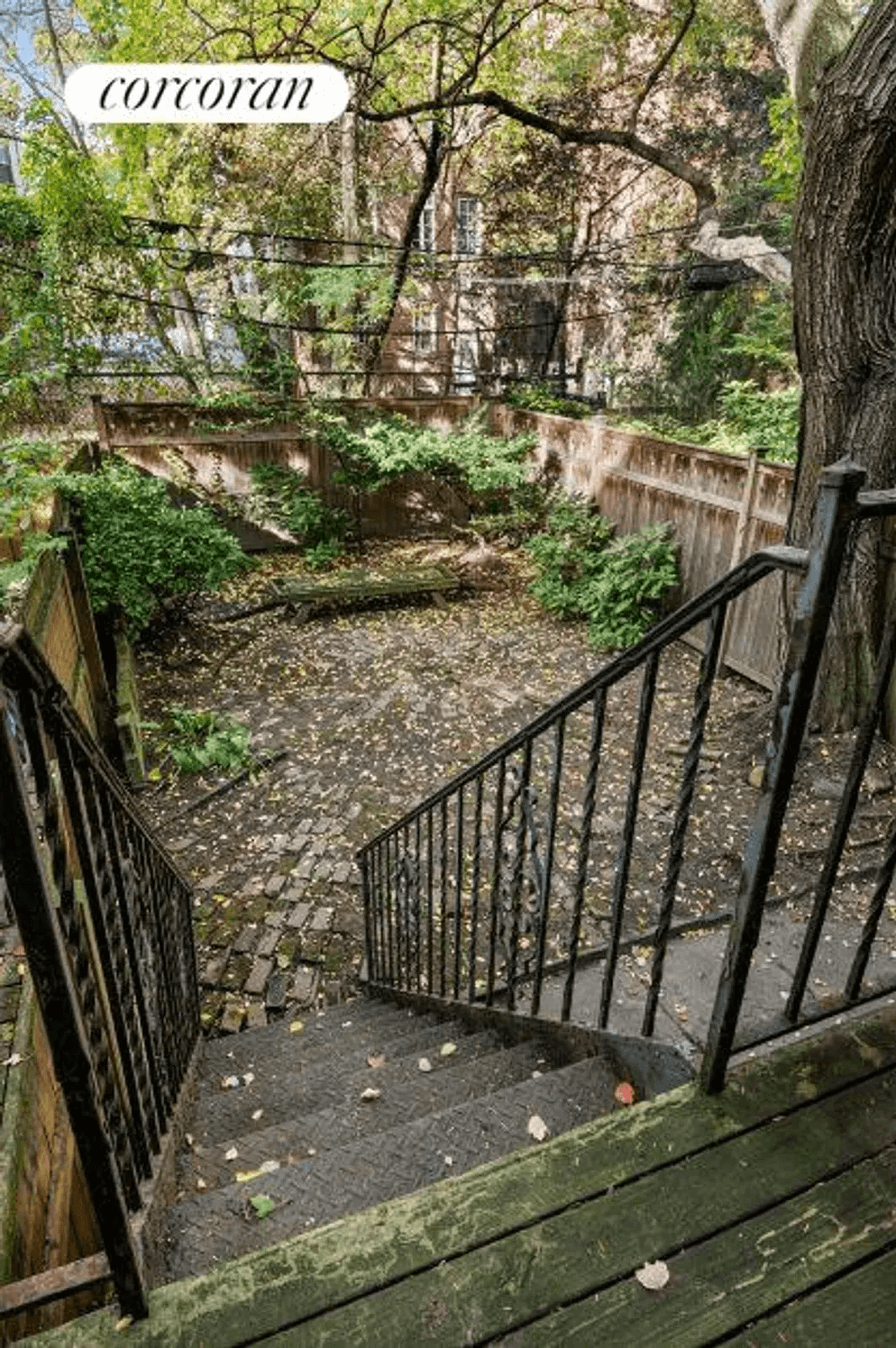 garden 206 st james place