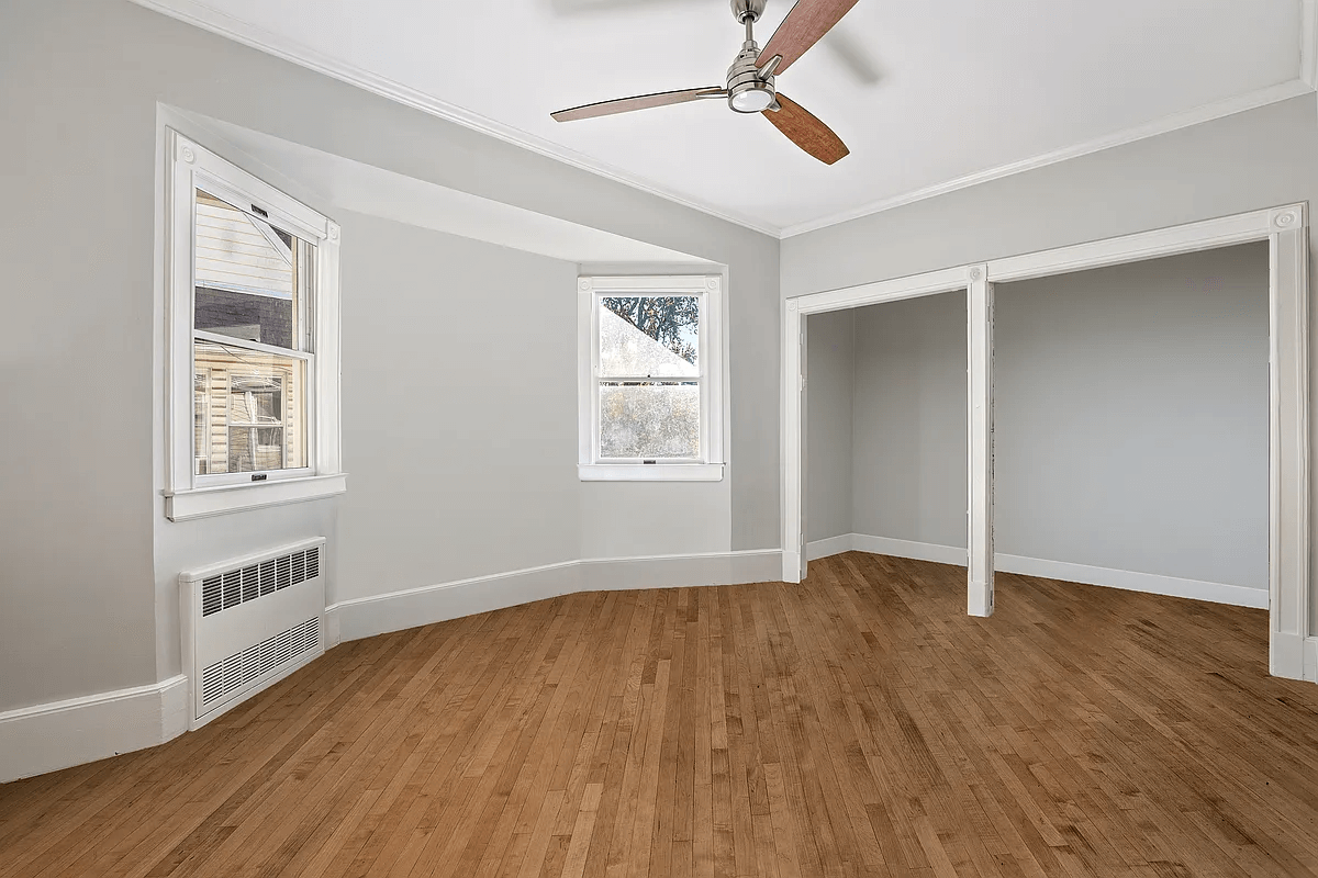 bedroom at 269 stratford road