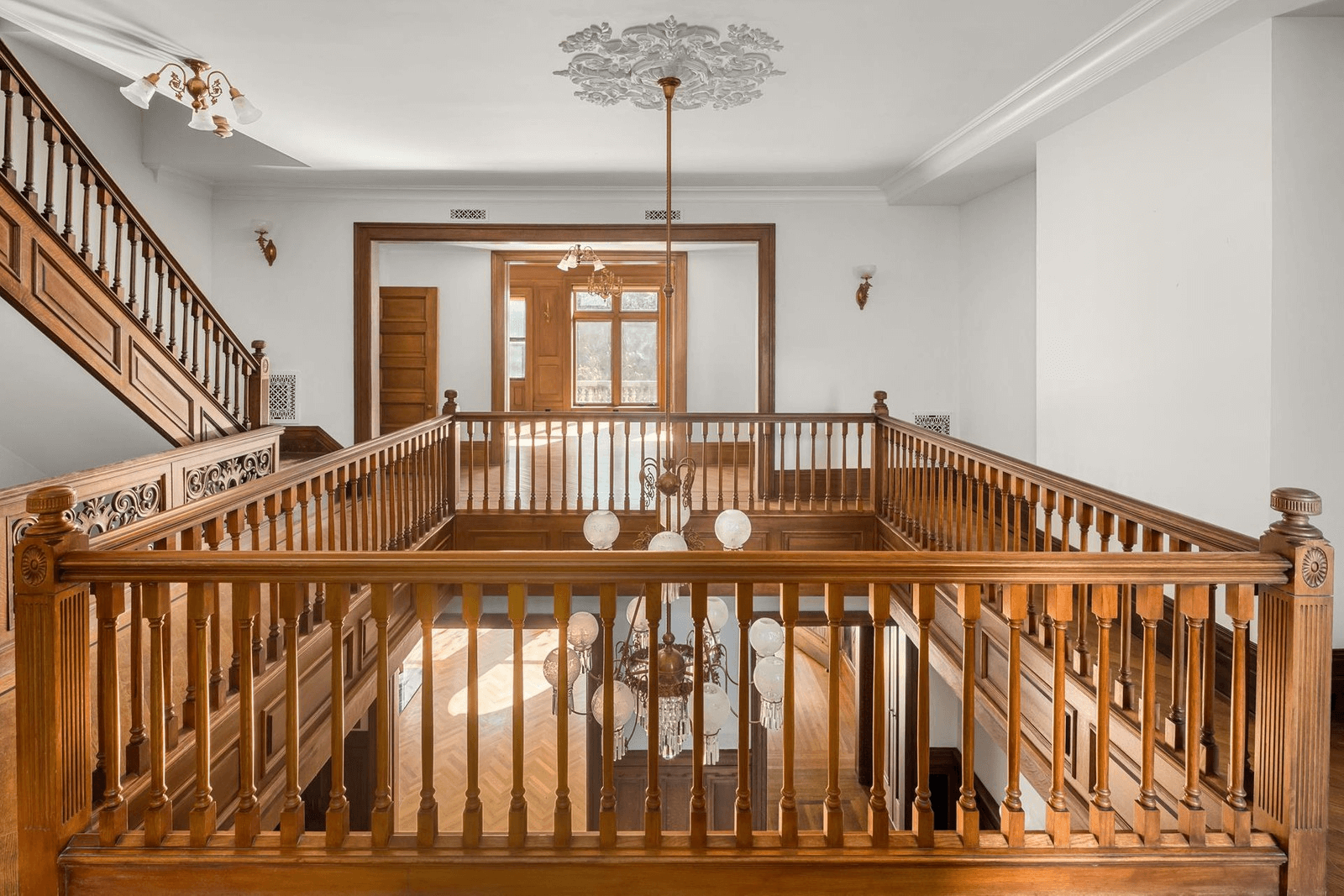 interior of 21 prospect park west