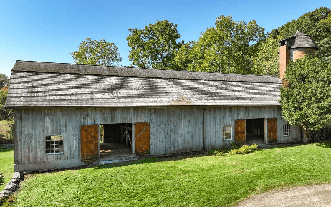 barn at the crane house in somers ny