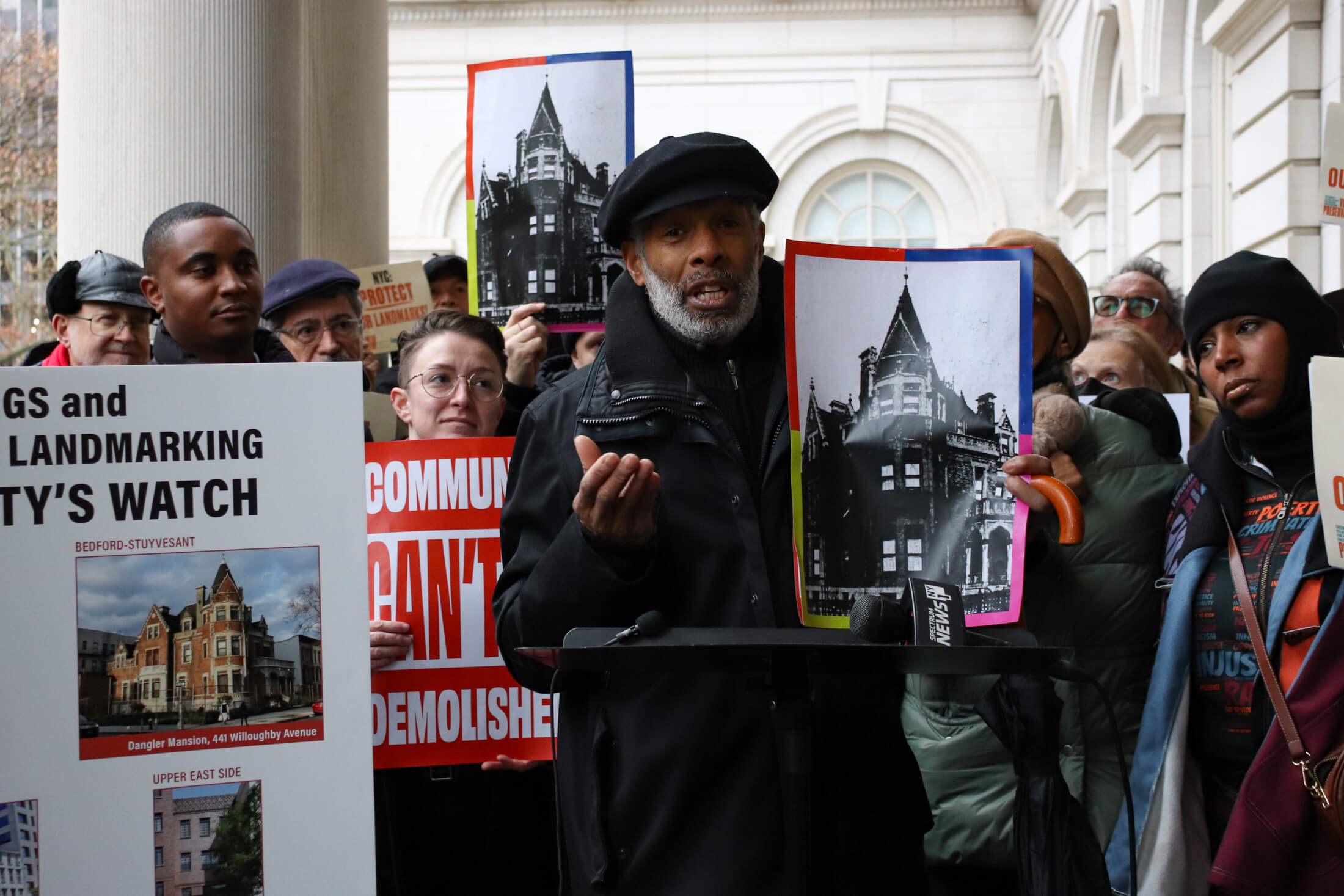 preservation rally at city hall