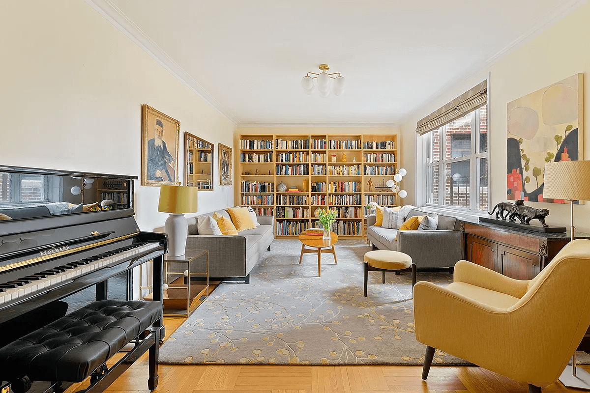 living room of unit d7 44 prospect park west