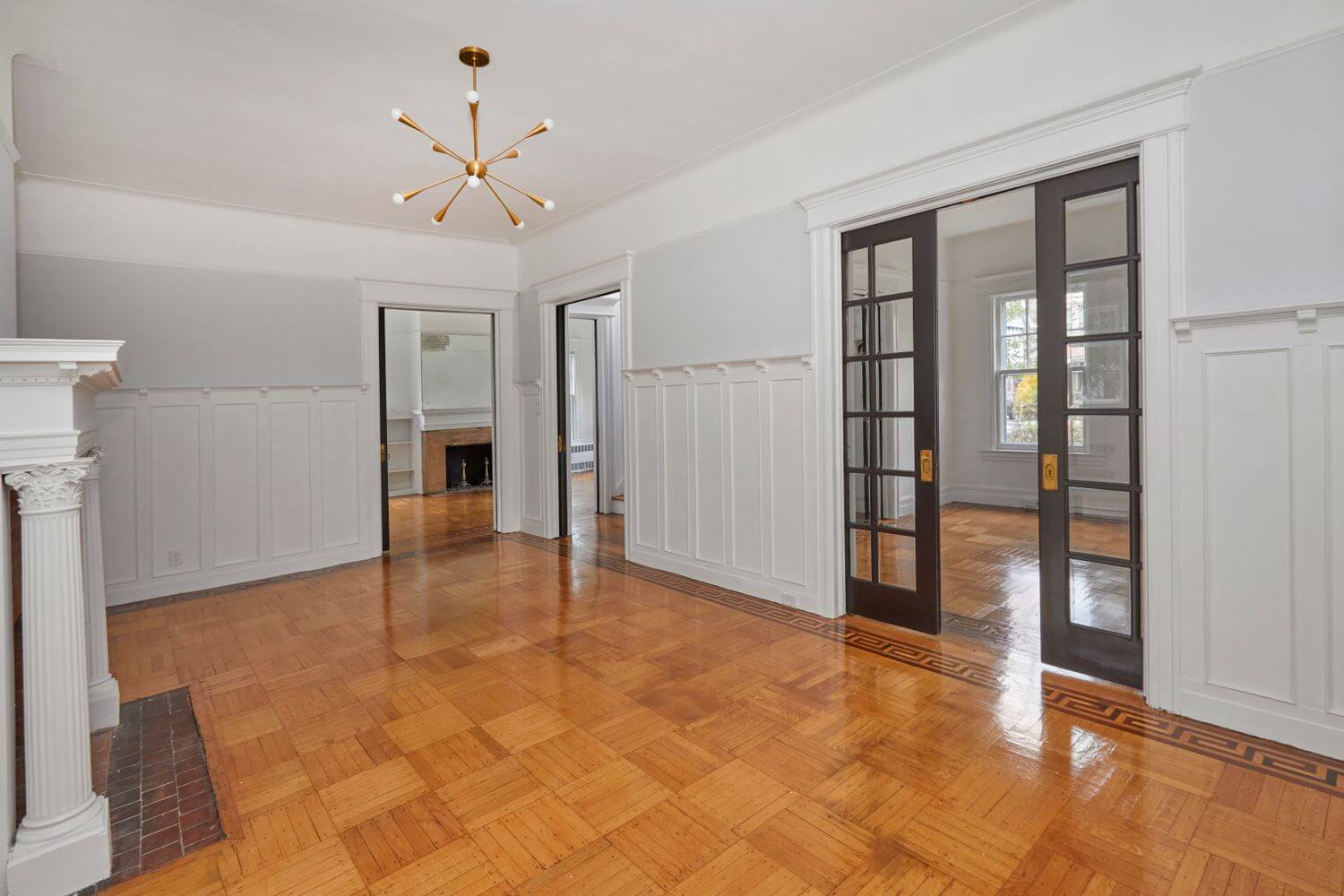 dining room of 144 westminster road