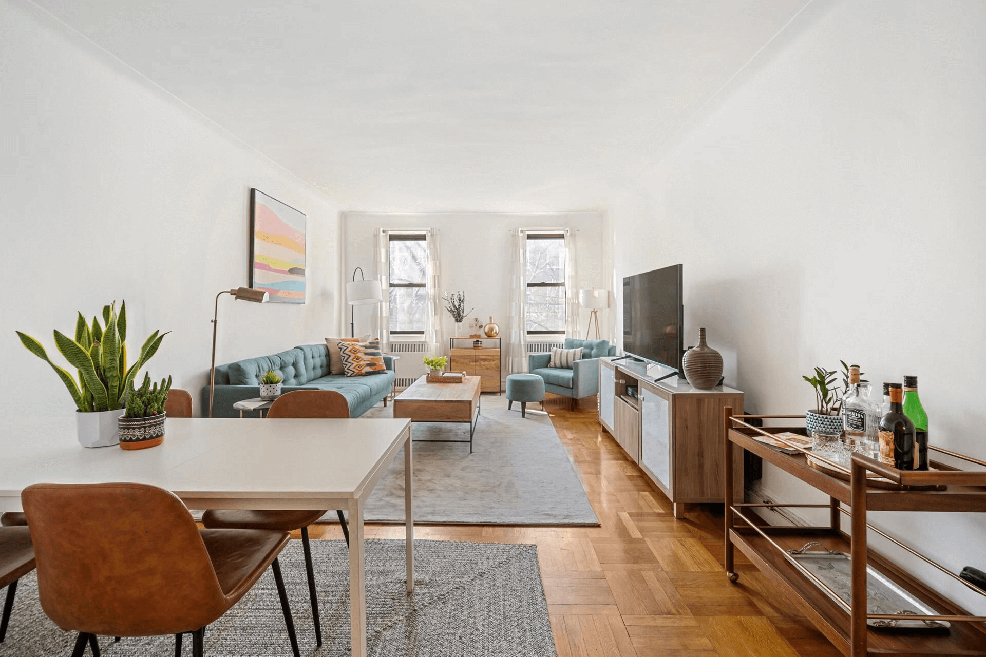 living room of apt 4C in 385 argyle road