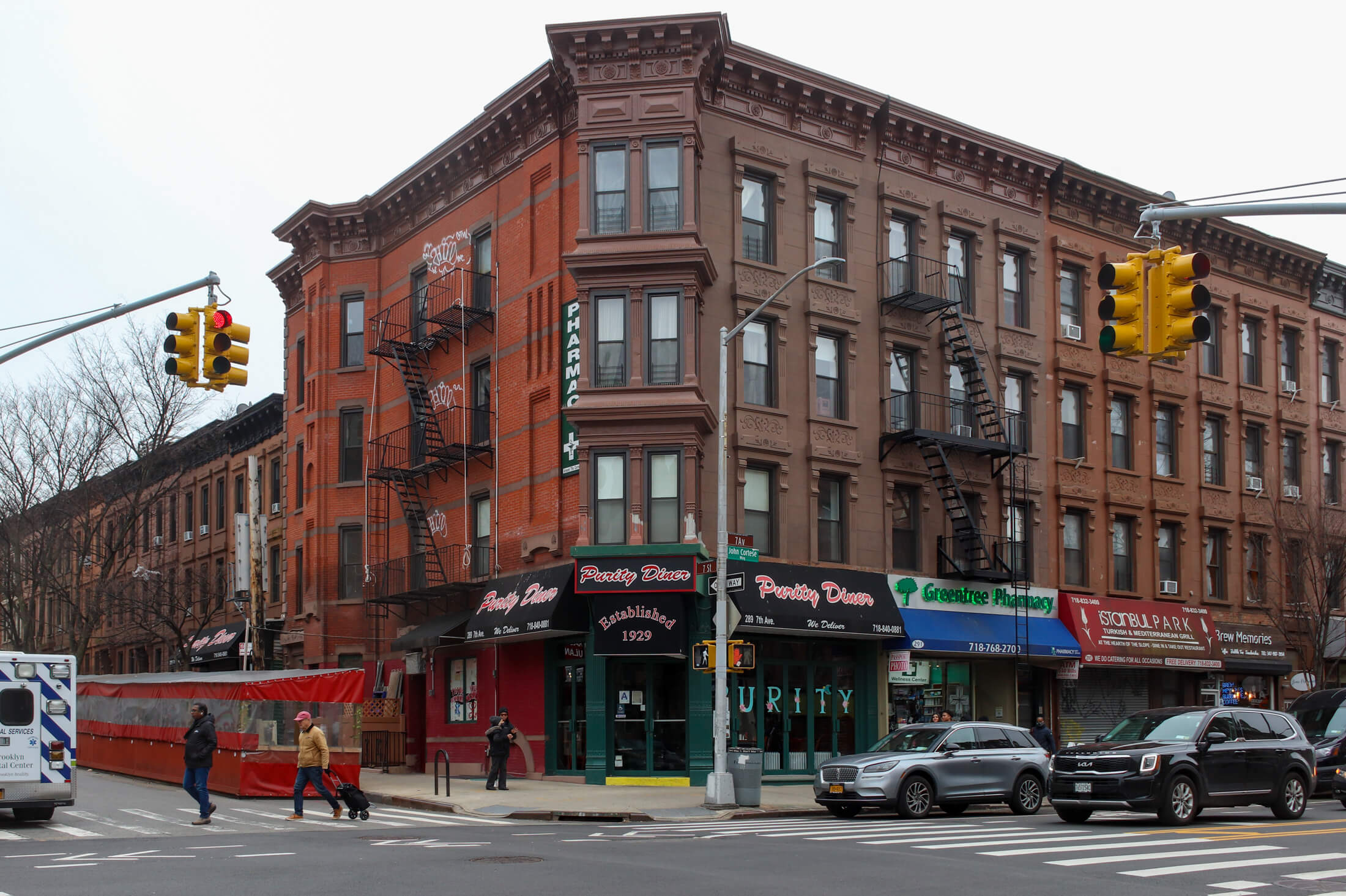 park slope street scene with purity diner