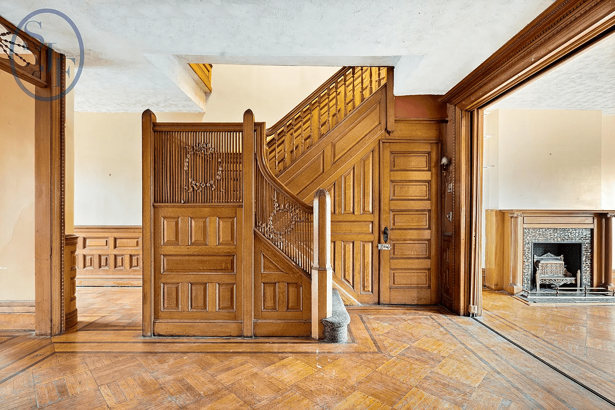 staircase in middle parlor in 160 midwood street
