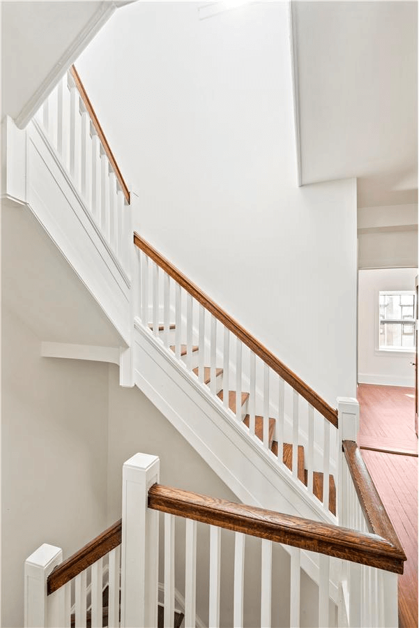 stair in duplex