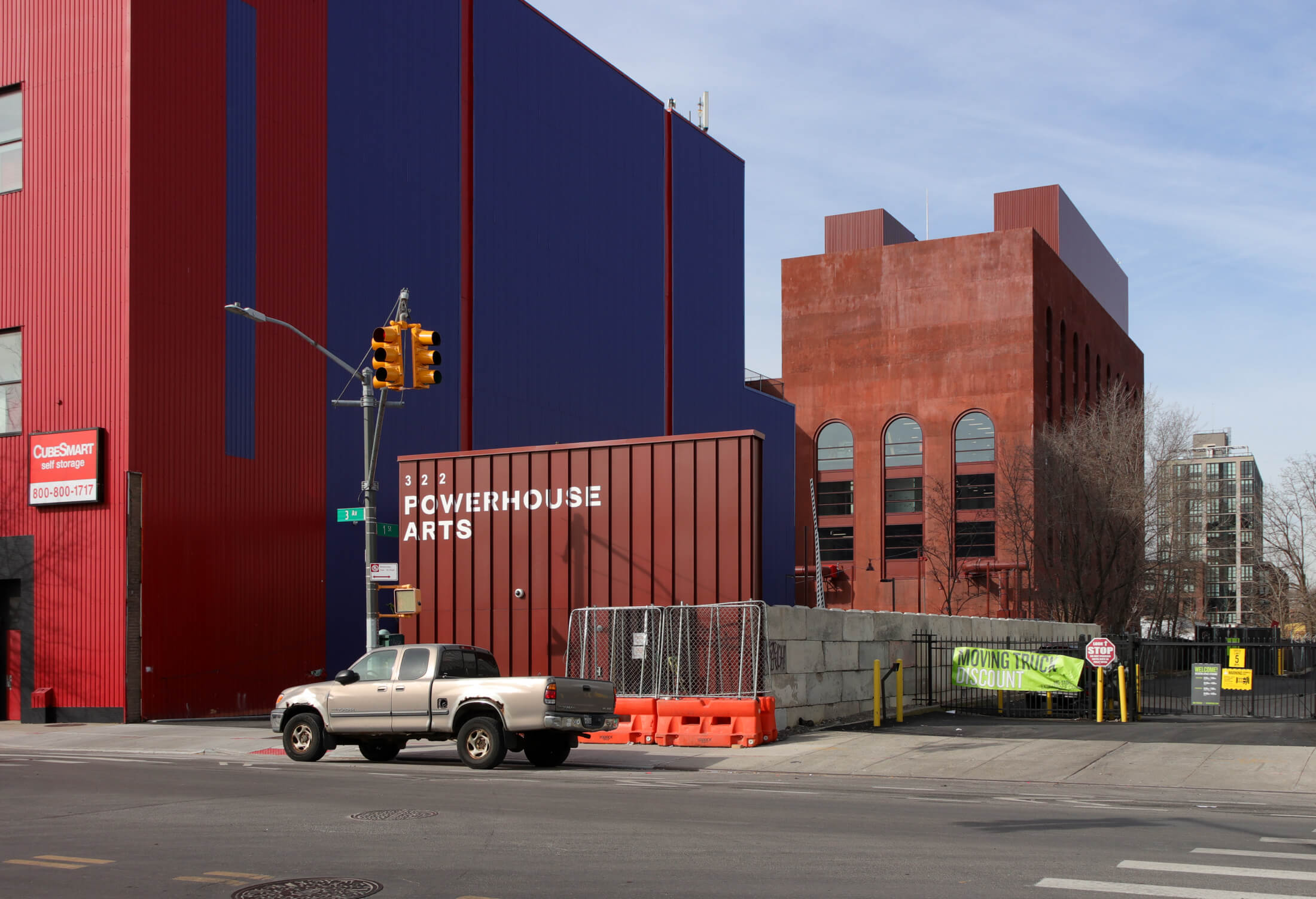 entrance to Powerhouse on third avenue