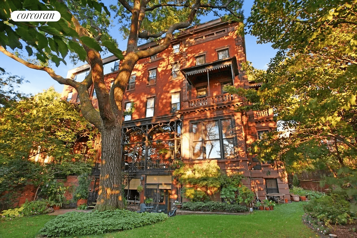 brooklyn rental - exterior of 3 pierrepont