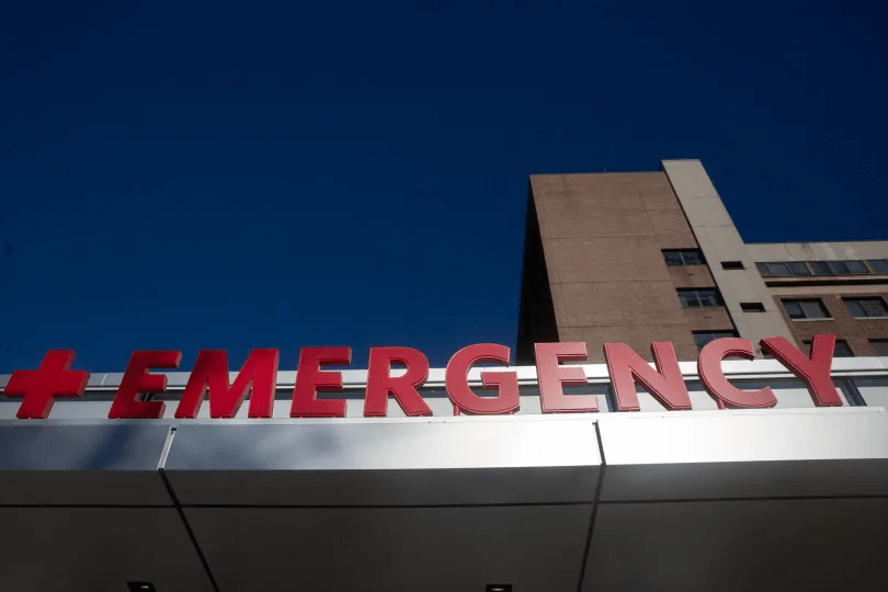 emergency room sign