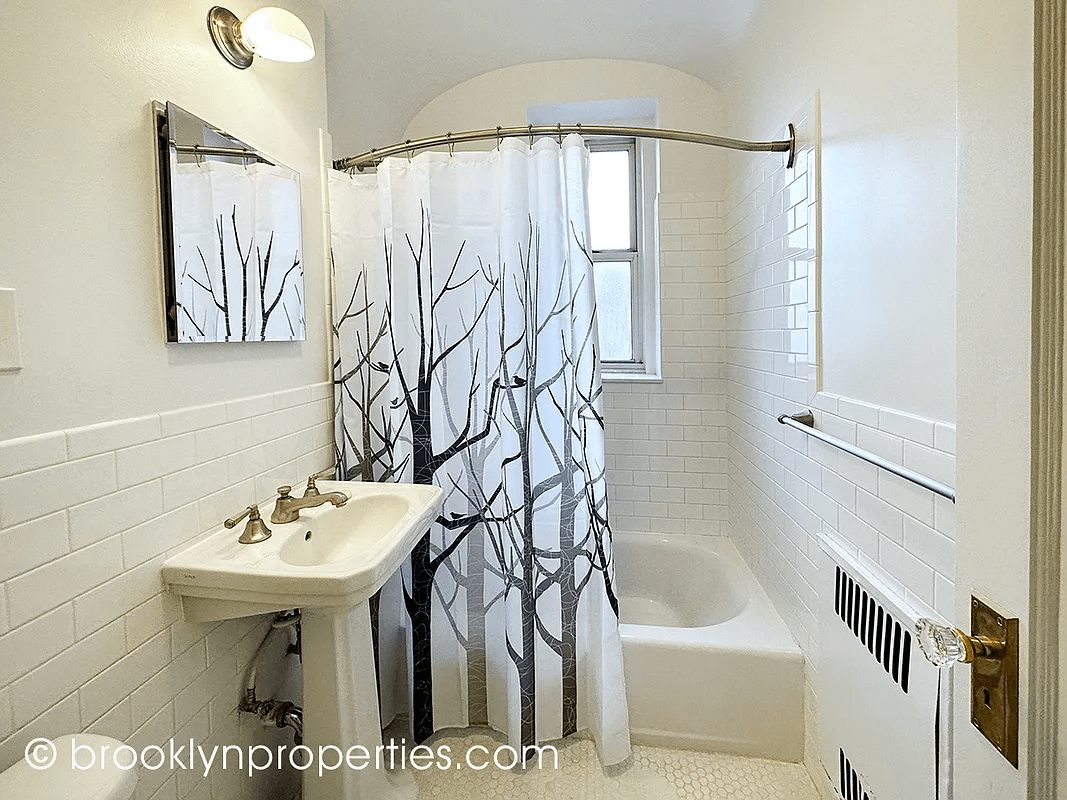 bathroom with white fixtures