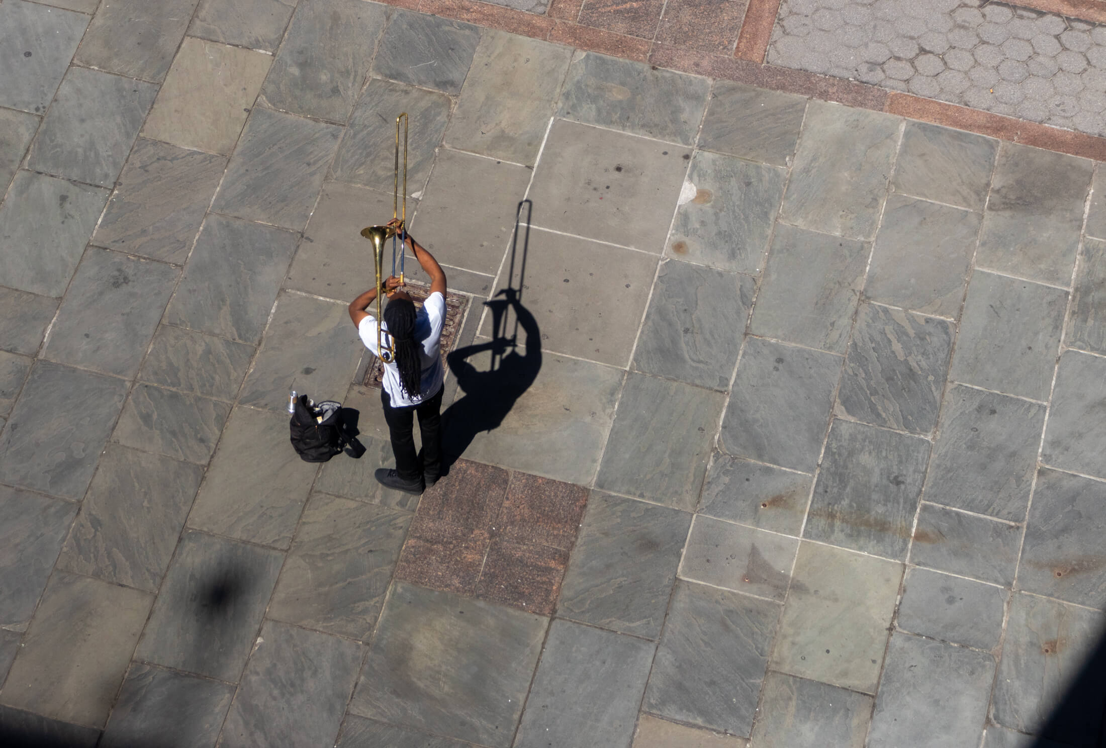 a musician playing in downtown brooklyn