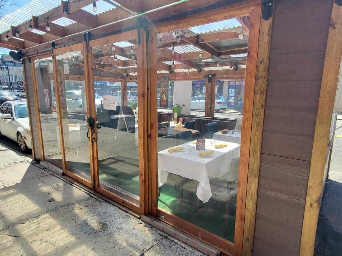 outdoor dining shed in queens