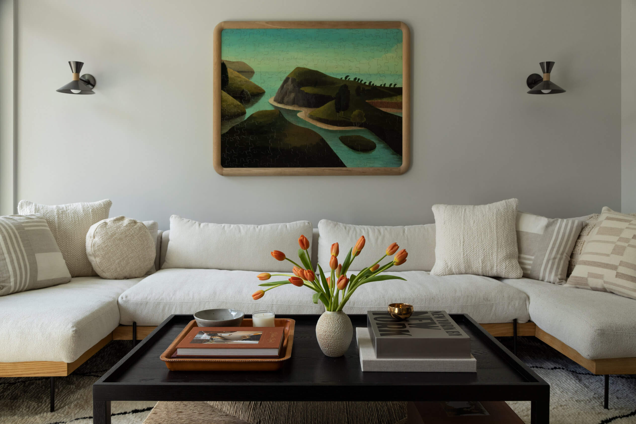 interior design ideas - a LIVING ROOM with white sofa