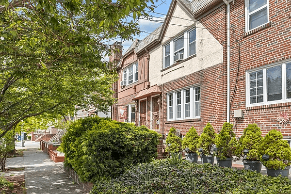 brick and stucco exterior