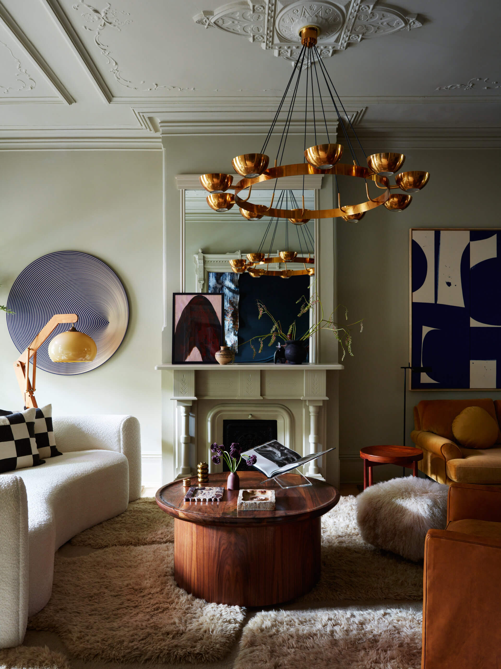 LIVING ROOM 2