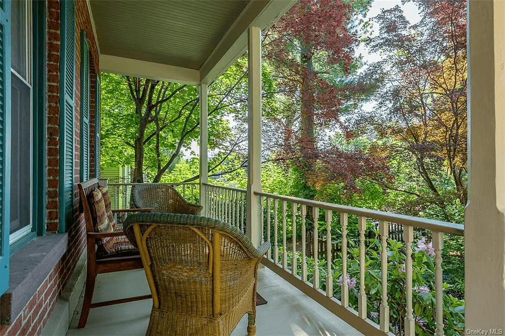 front porch with room for chairs