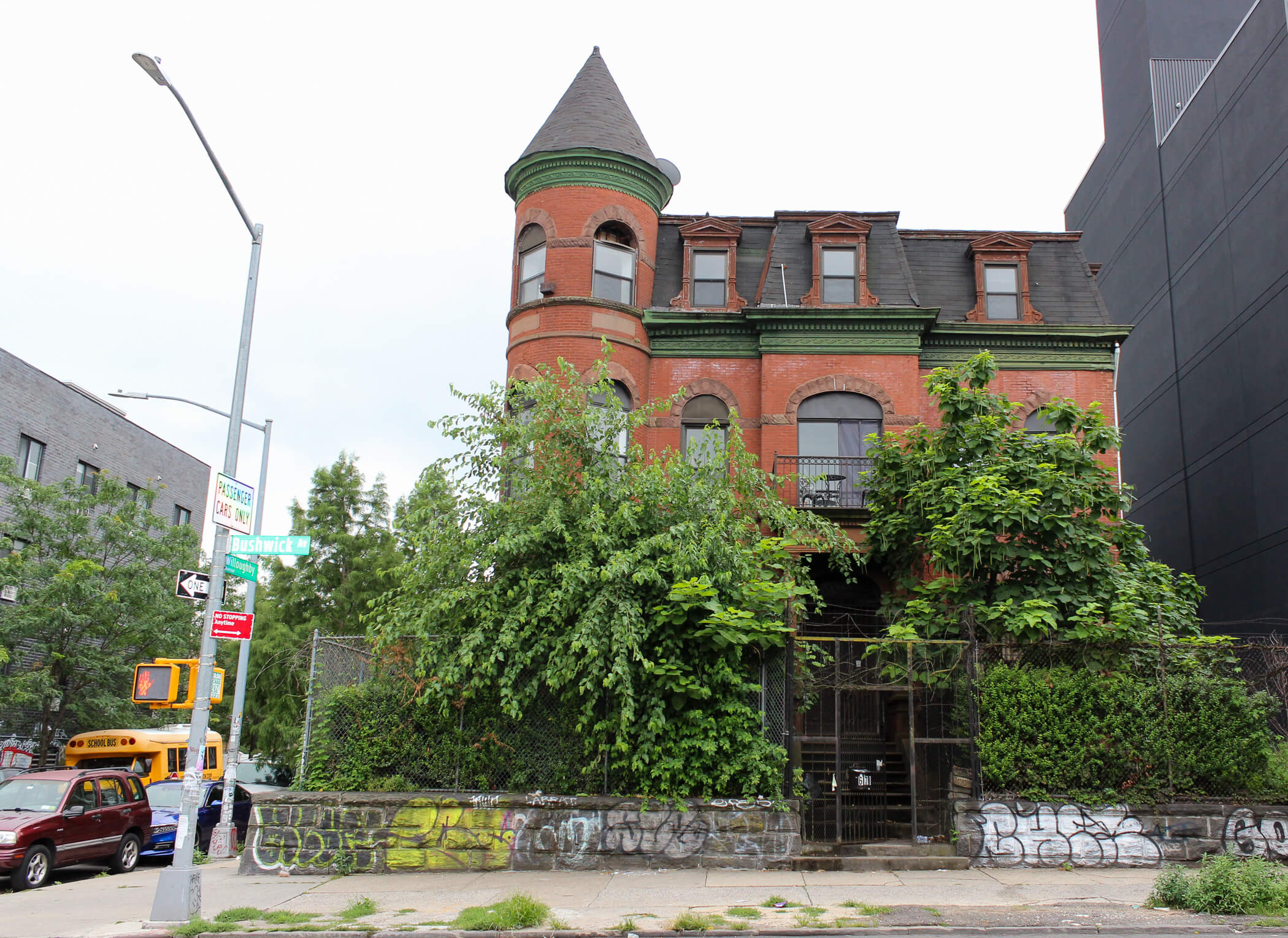 cook mansion exterior