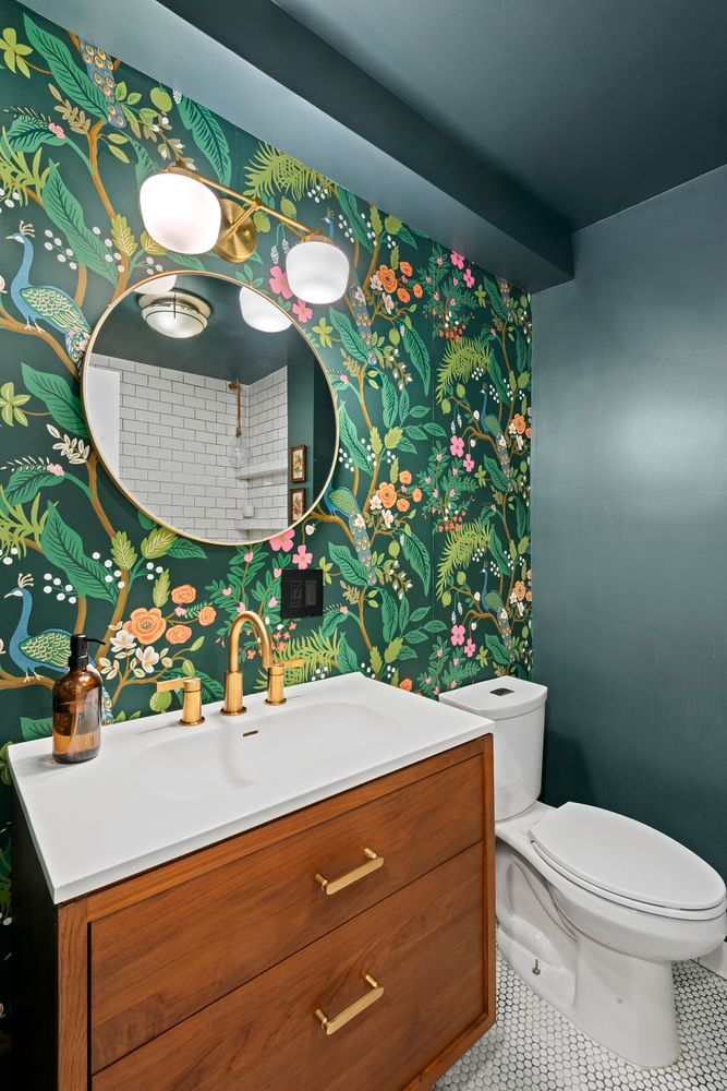 bathroom with wall of floral wallpaper