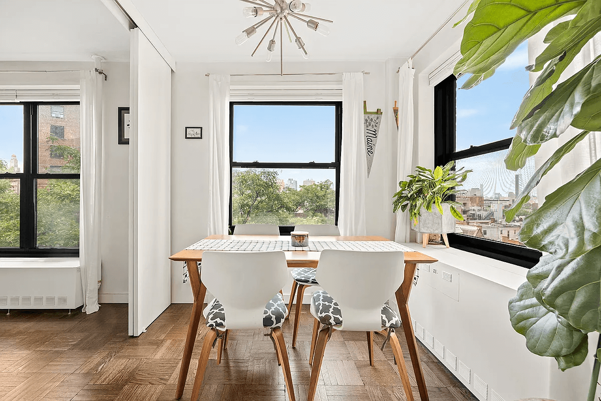 dining area with two exposures